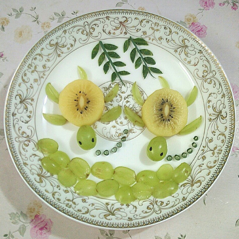 叶蝶做的教你轻松制作超可爱的小乌龟水果摆盘