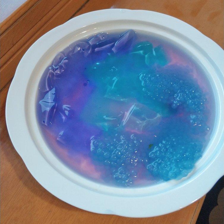天热了教你做【凉粉】加蝶豆花柠檬汁秒变梦幻色，冰爽比布丁好吃！
