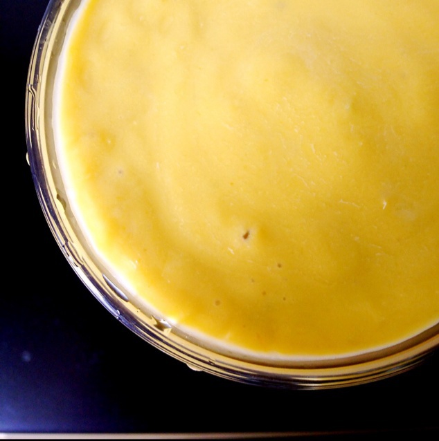 芒果牛油果奶昔