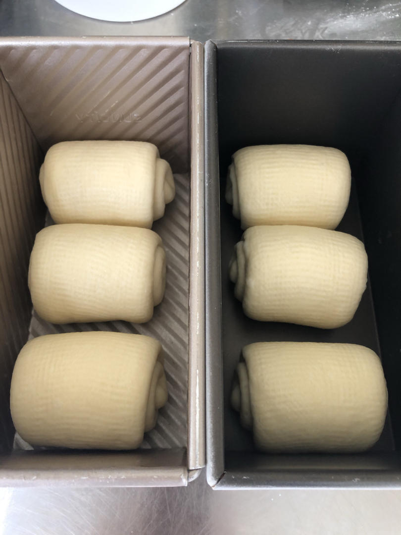 奶香纯粹的重料淡奶油吐司