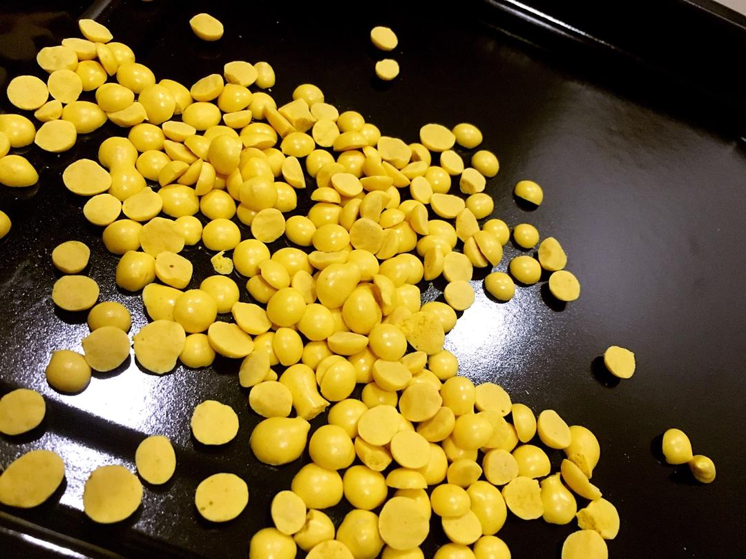 入口即化的无添加蛋黄溶豆