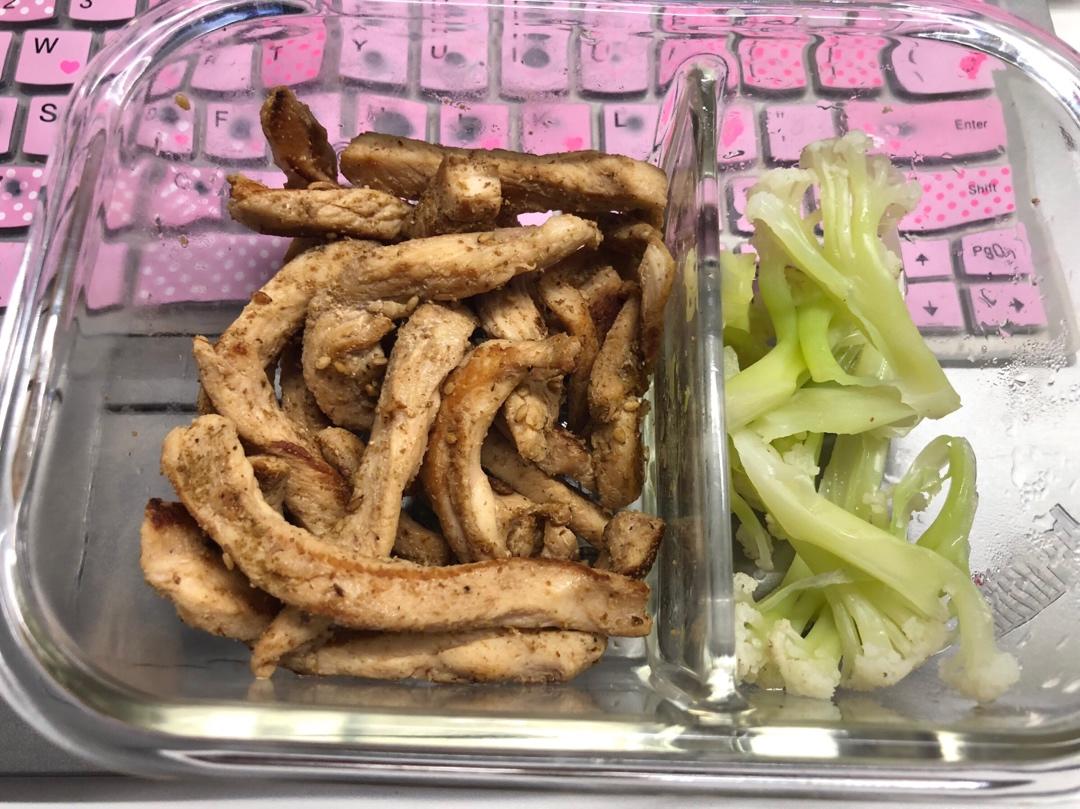 孜然鸡胸肉，低脂低卡好吃无压力。