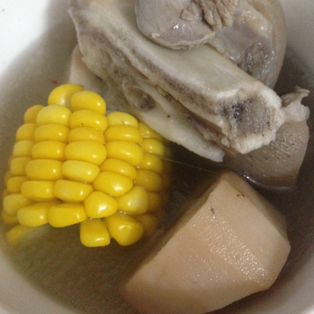 花生黄豆猪脚汤