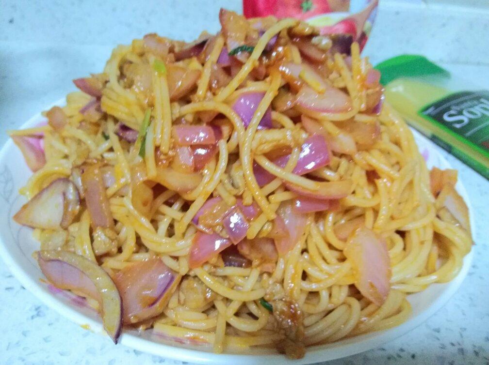 意大利肉酱面