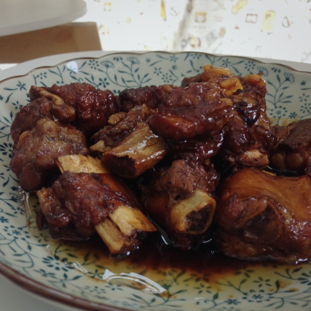 红烧排骨