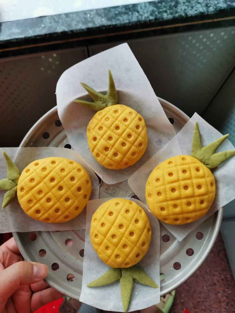 花样馒头——肉松菠萝包