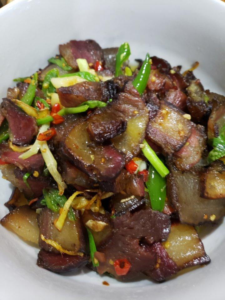青蒜炒腊肉