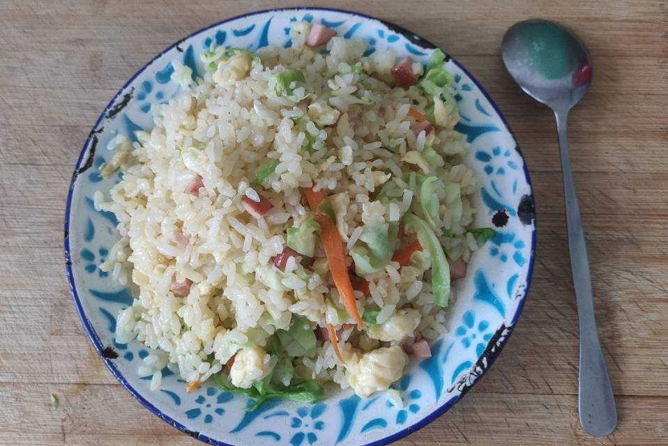 扬州炒饭（剩饭变美食，从此不剩饭）