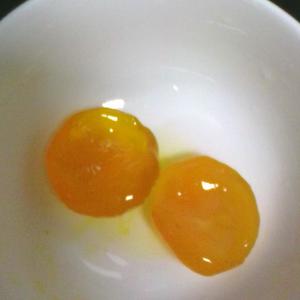 24小时快速制作咸蛋黄的做法 步骤12