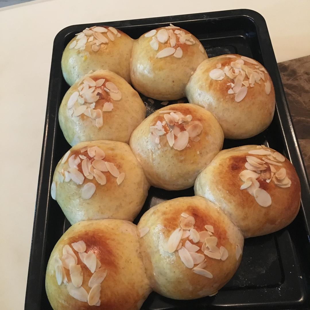 简单易做的豆沙小餐包