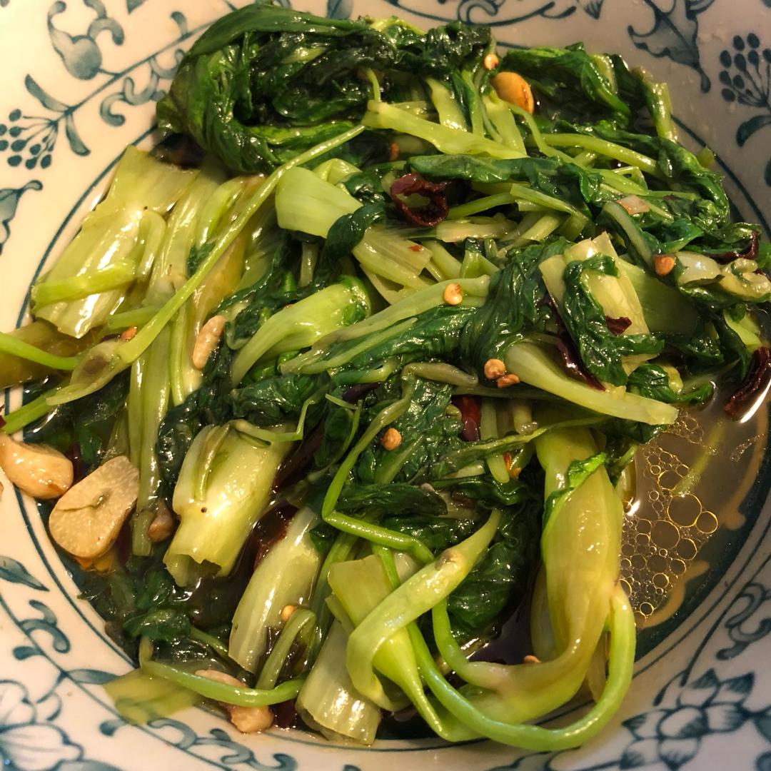 炝炒空心菜（不黑的秘密）