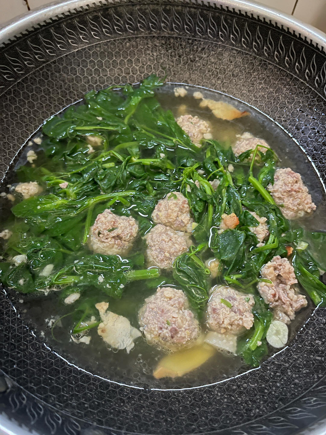 碗豆尖丸子汤真的太鲜美了！！