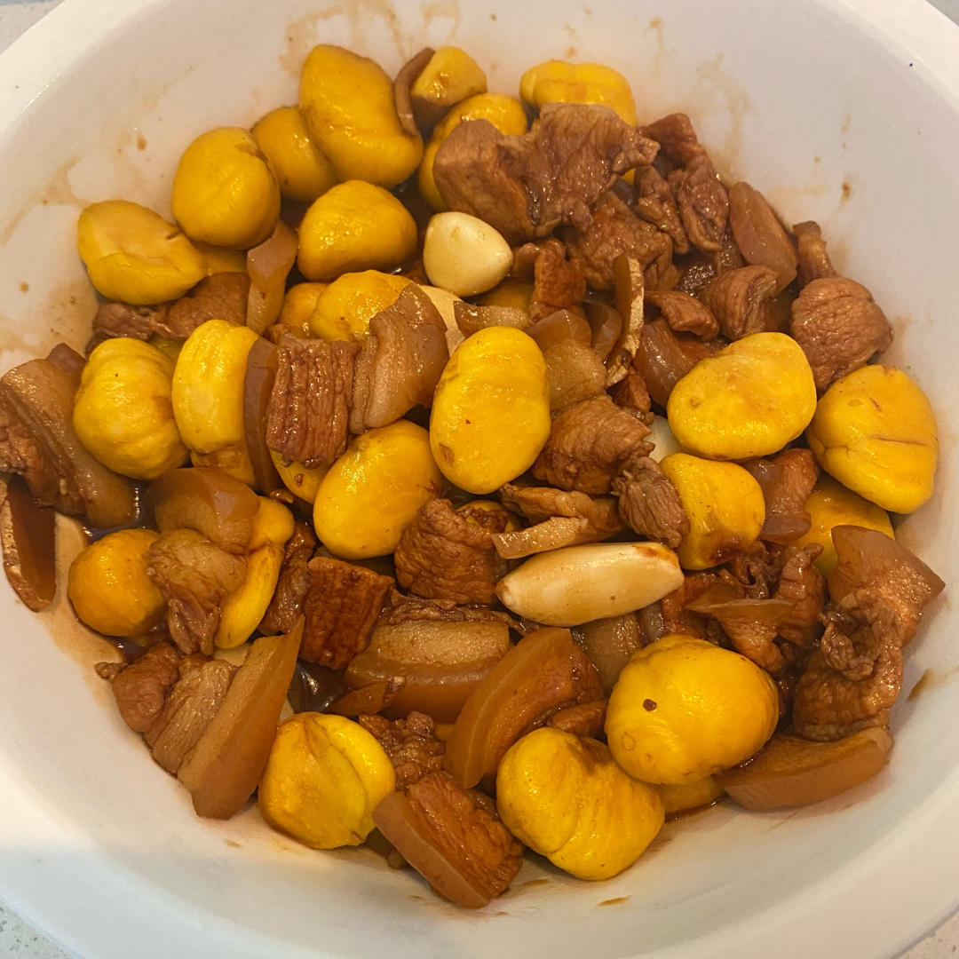 不焯水不放油的家常板栗红烧肉