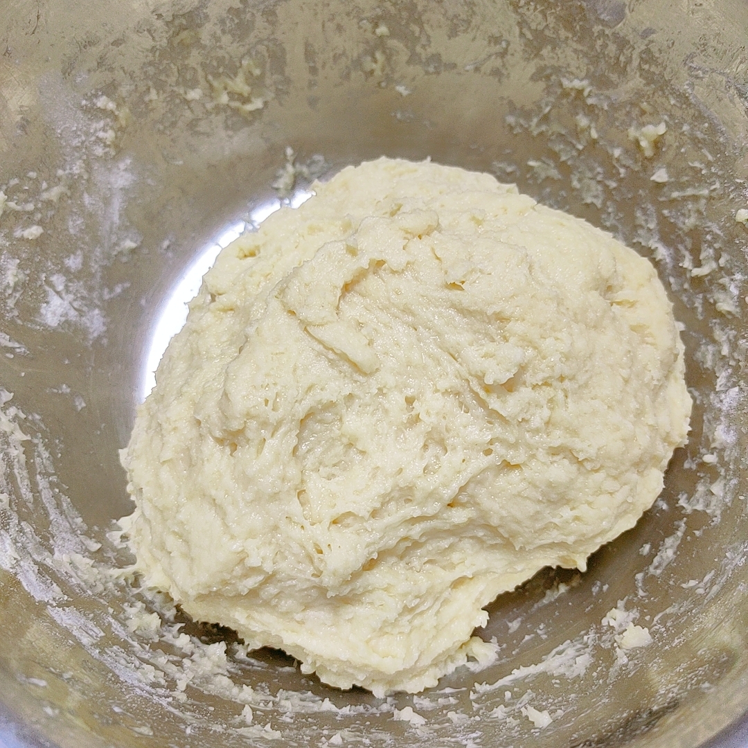 牛奶软餐包(手工和面)的做法 步骤1