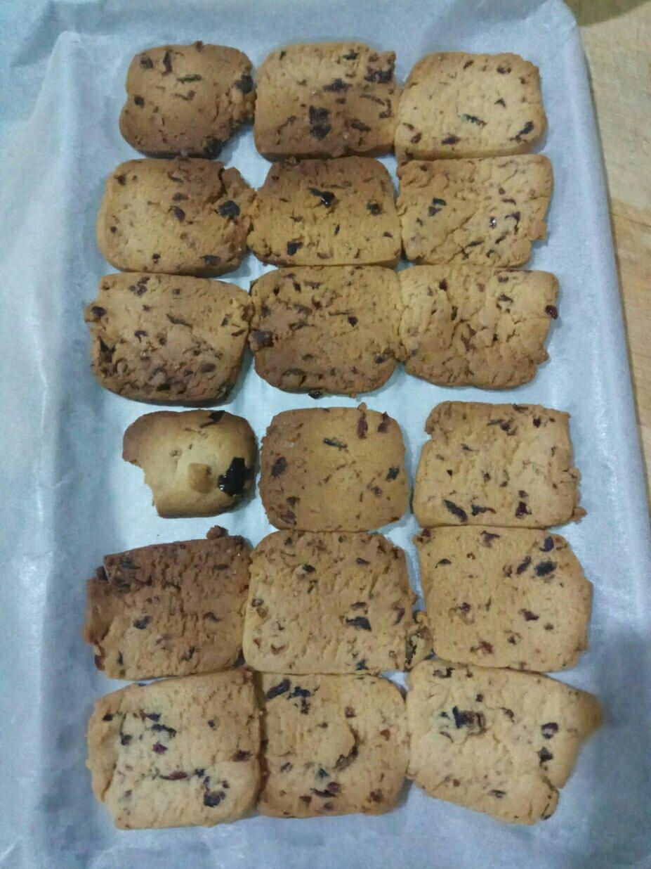 蔓越莓饼干的做法（烤箱做饼干）
