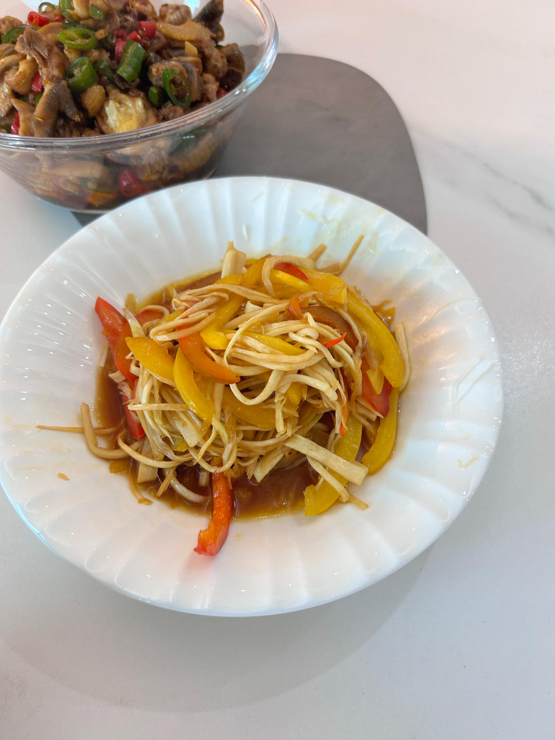 素炒茭白
