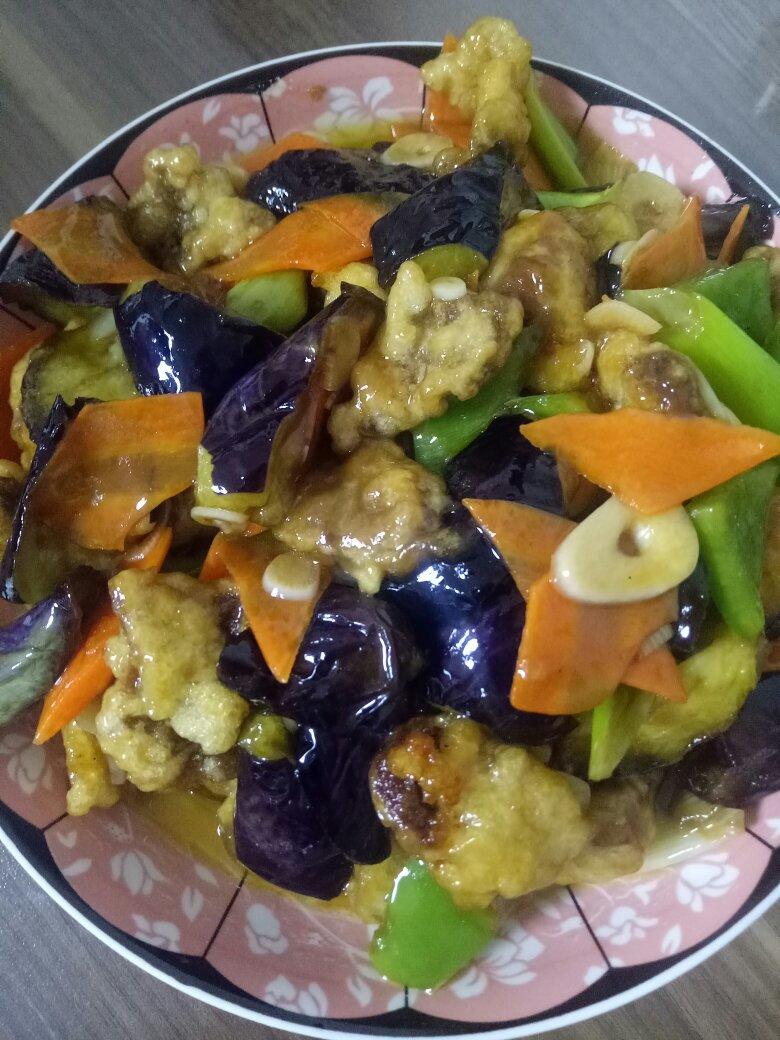 溜肉段烧茄子（东北硬菜呀哈哈）