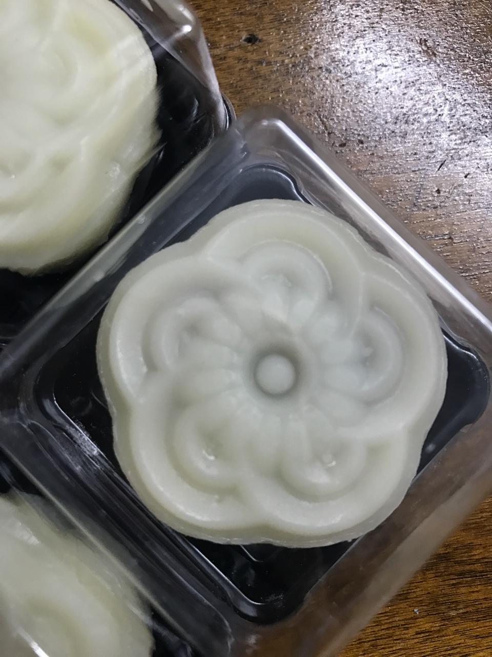《Tinrry下午茶》冰皮月饼（奶黄馅）