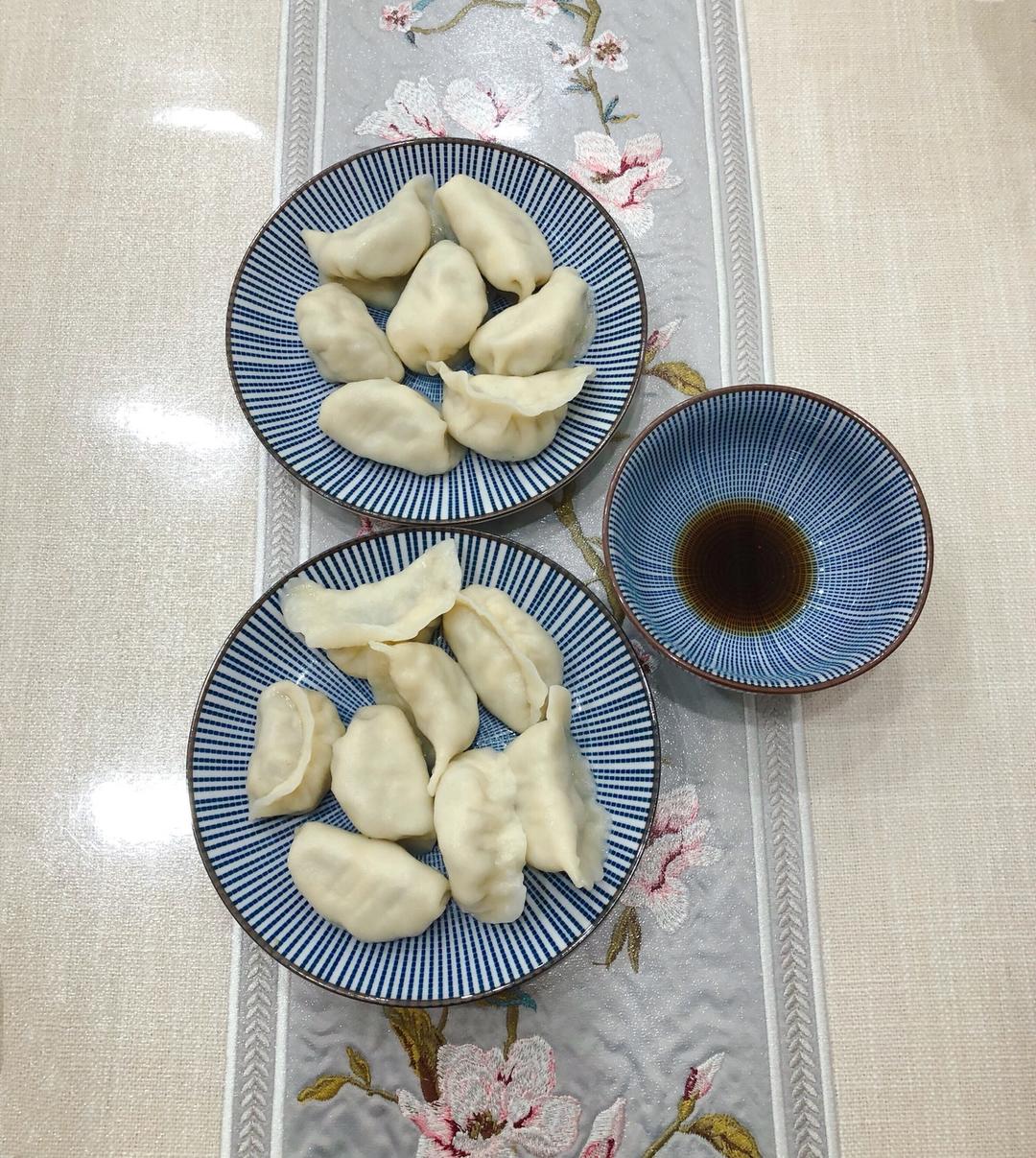 窝瓜木耳鸡蛋馅水饺的做法