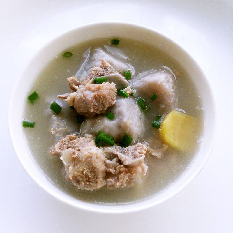 峰风阳扬做的芋艿排骨汤