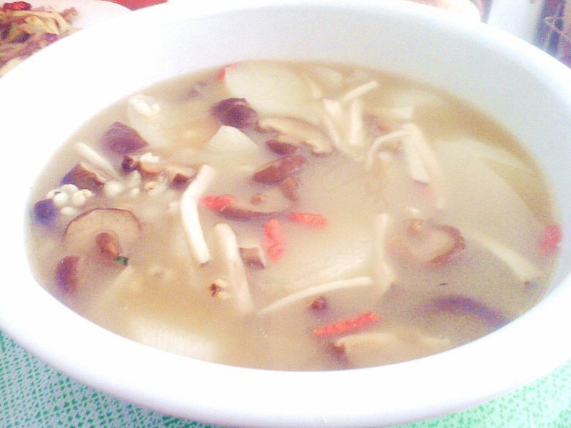 山药薏米蘑菇汤