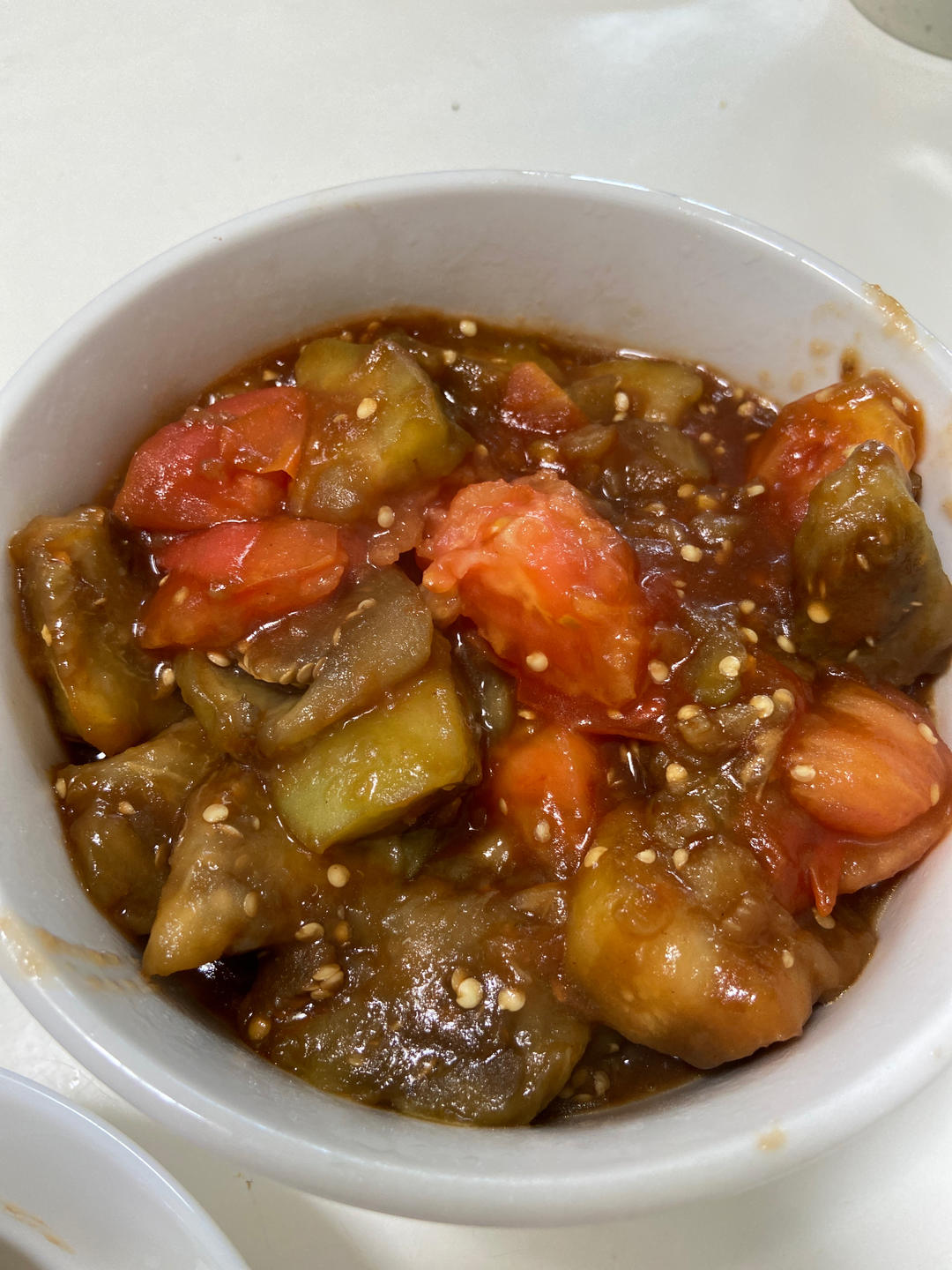 红烧茄子（佐西红柿尖椒）