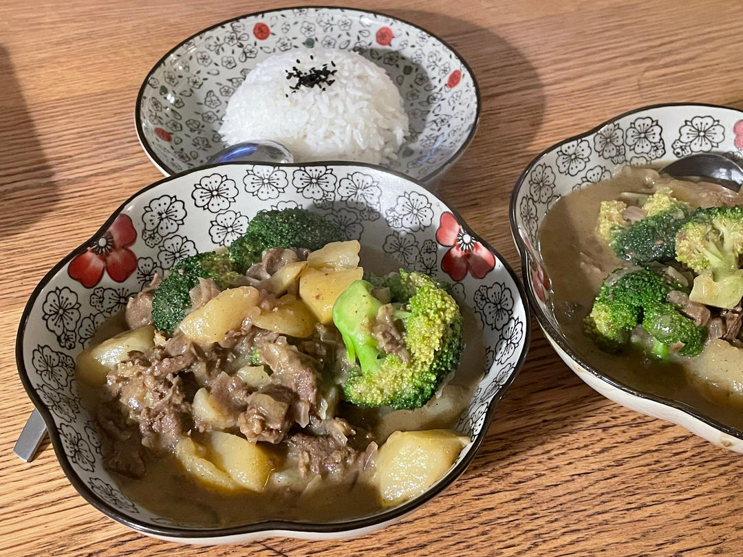 零失败日式咖喱鸡肉饭！！最正宗日本家庭做法！简单又好吃！