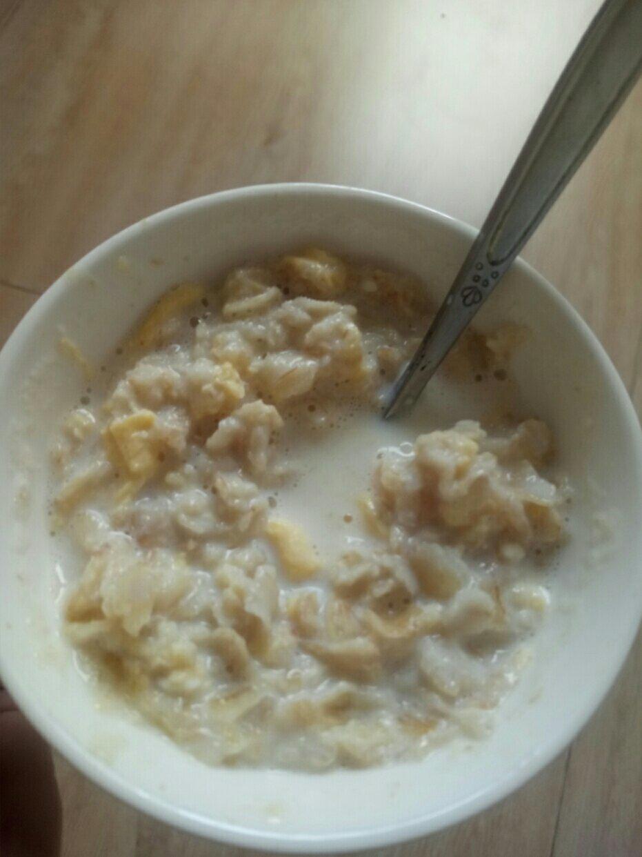 牛奶鸡蛋燕麦