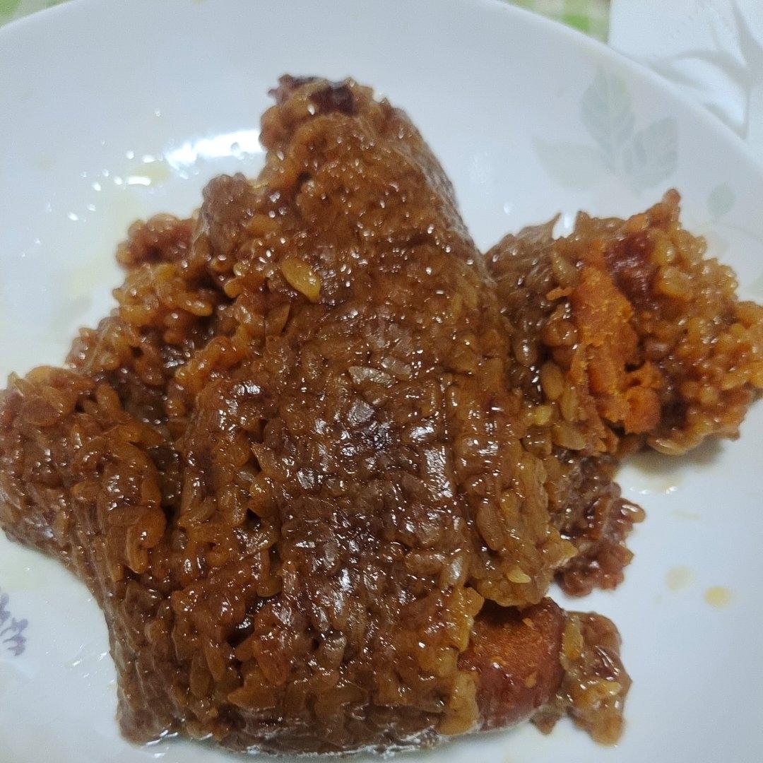 五花肉蛋黄粽