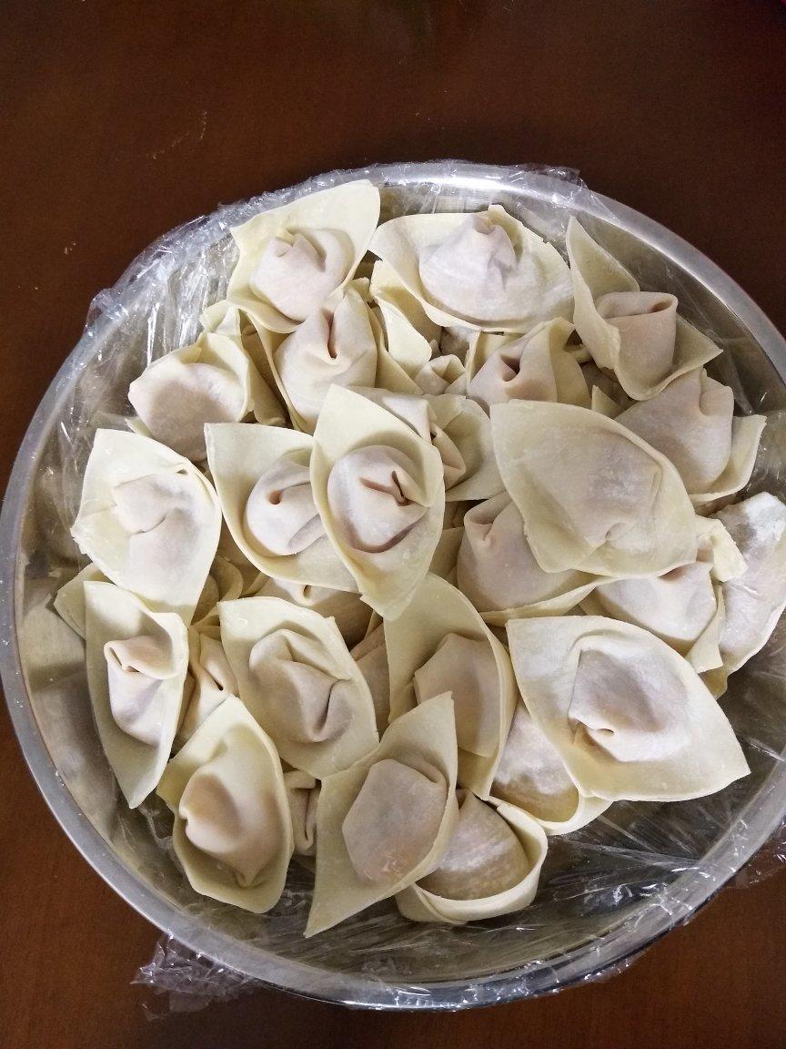 元宝馄饨的包法