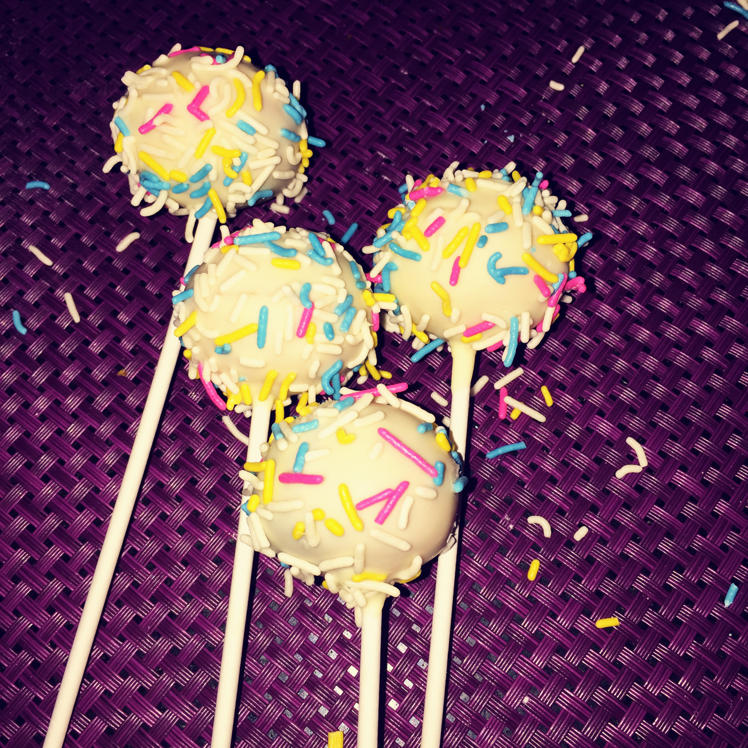 《Tinrry下午茶》教你做棒棒糖蛋糕