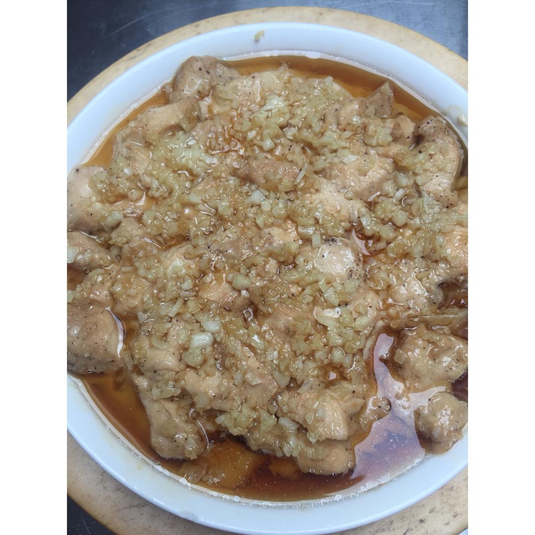 蒜蓉蒸鸡胸（鸡腿）