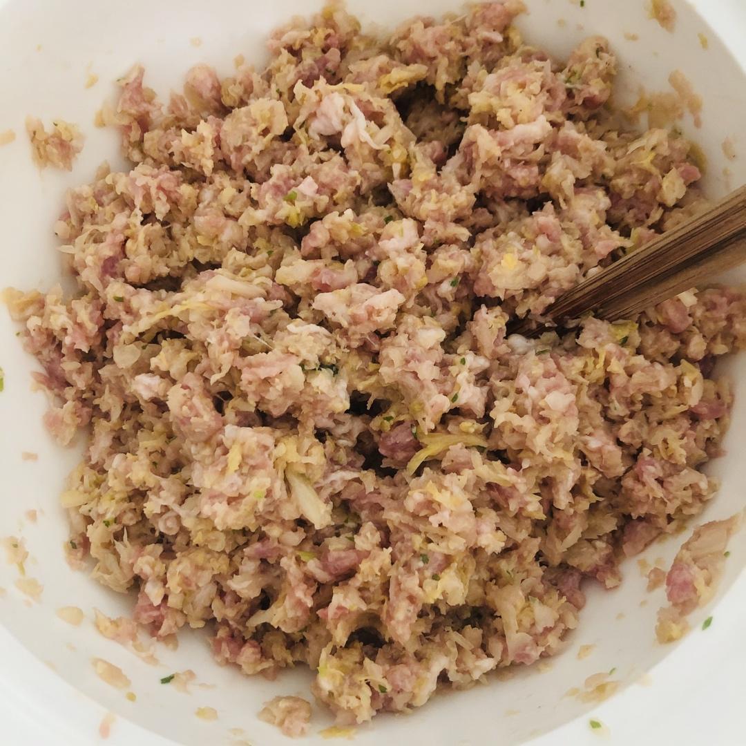 酸菜饺子