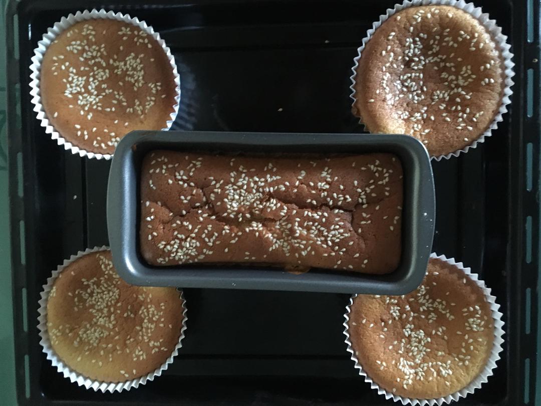 无水蜂蜜蛋糕 | 皮脆脆的更好吃