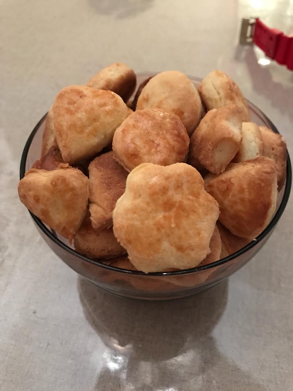 【视频】3分钟 奶油司康Scone(可能是世界上最快手的司康) 消耗淡奶油～