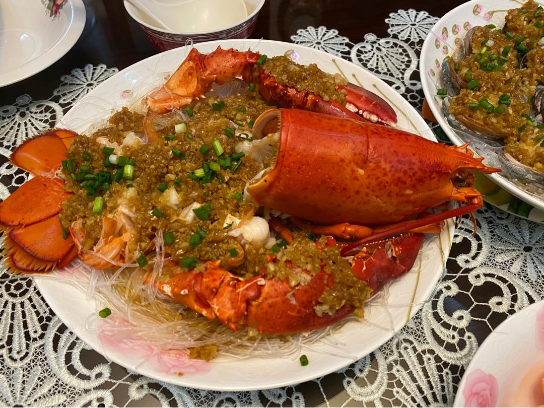 蒜蓉蒸波士顿龙虾