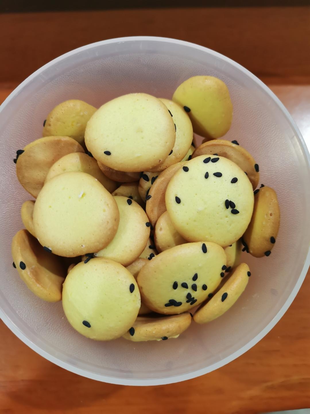 鸡蛋小饼干
