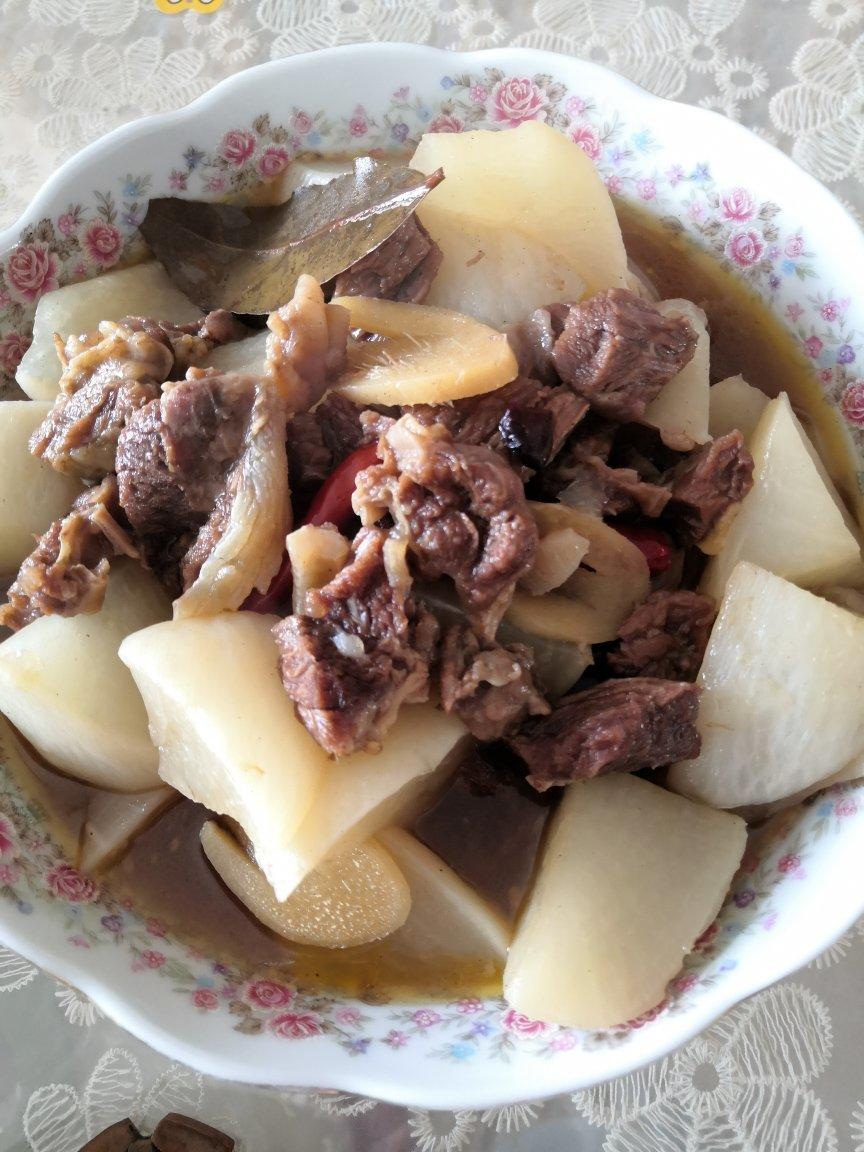 萝卜牛腩煲（高压锅版）