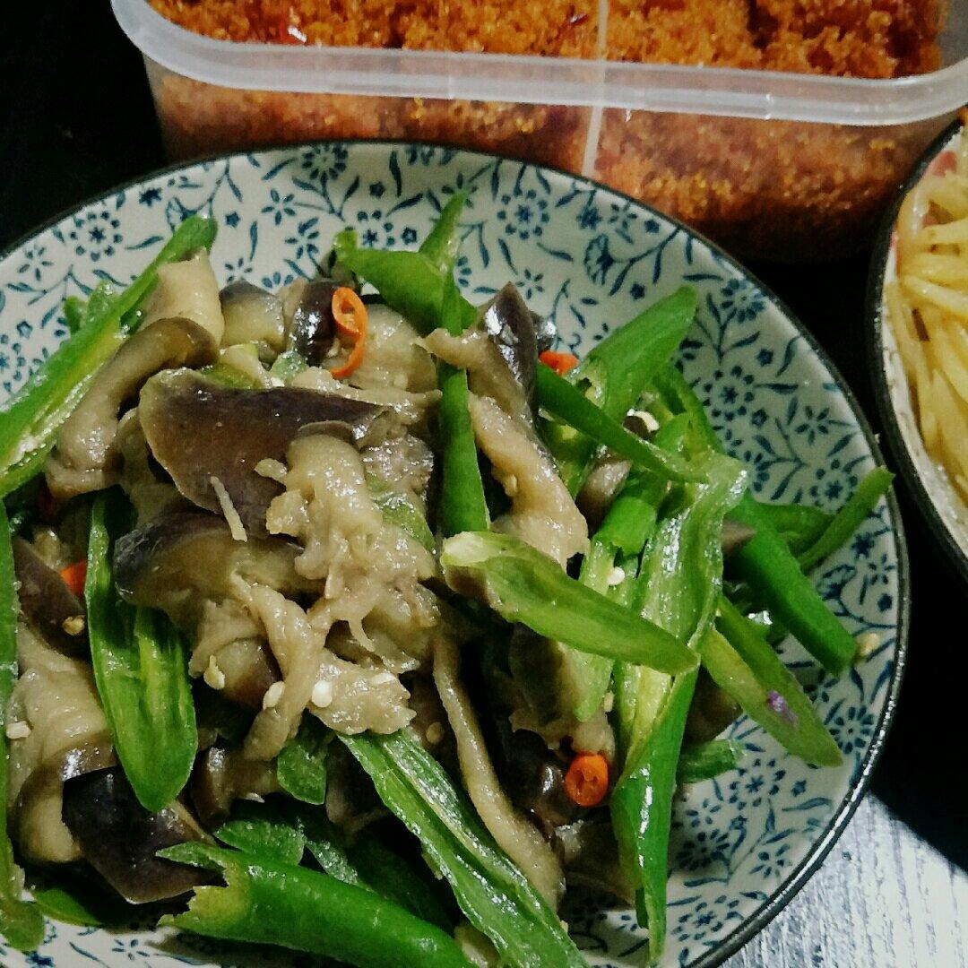 青椒炒茄子