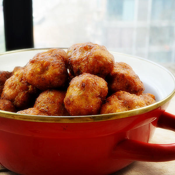 下山虎虎做的炸肉丸子