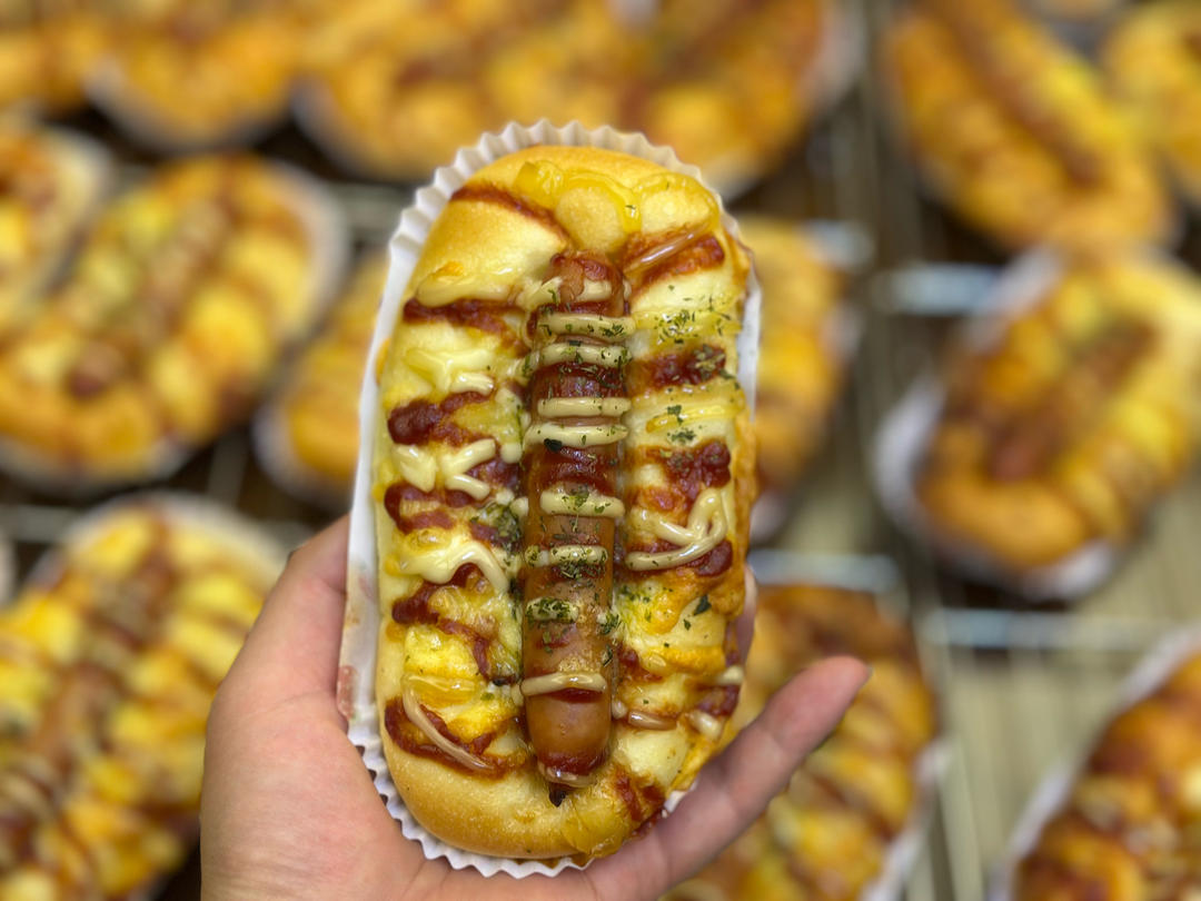 软fufu的经典肉松肠仔包