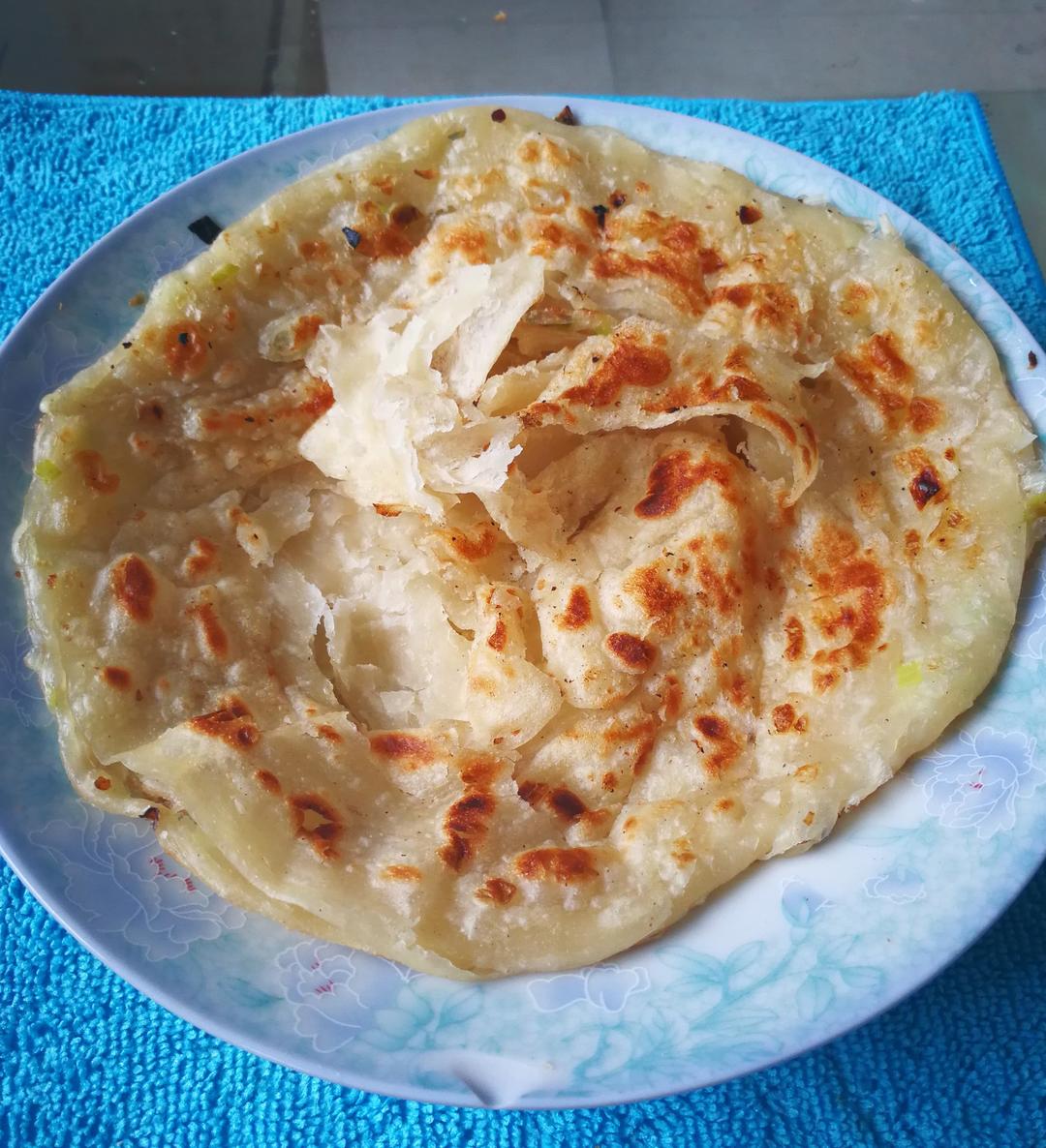 手抓饼/葱抓饼 Taiwan Style Pancakes