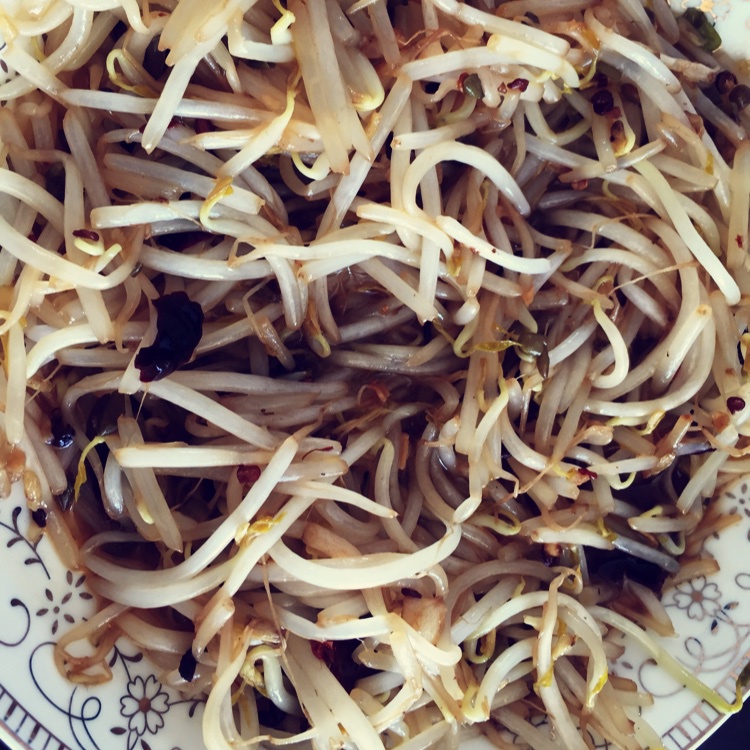 炒豆芽