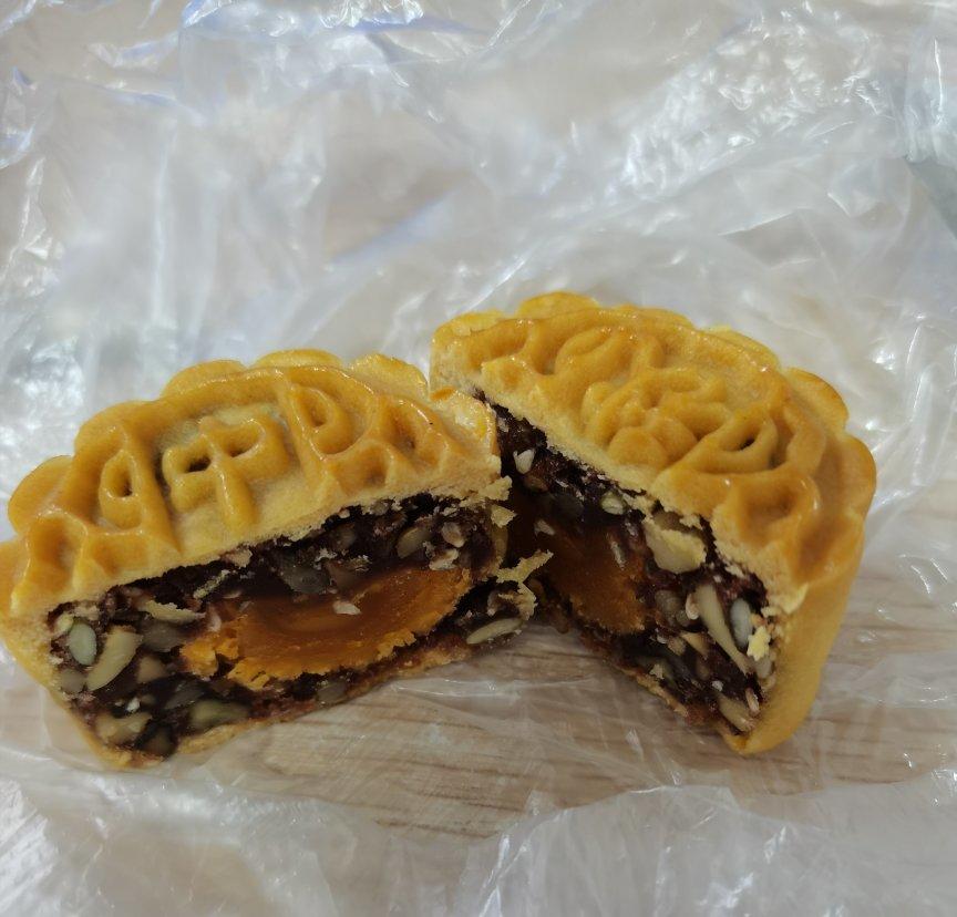 出炉现吃也不会发硬的豪华坚果五仁月饼馅