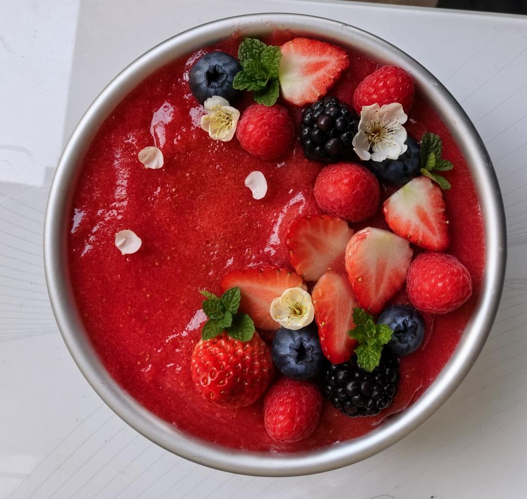 草莓酸奶慕斯蛋糕 Erdbeer-Joghurt-Torte