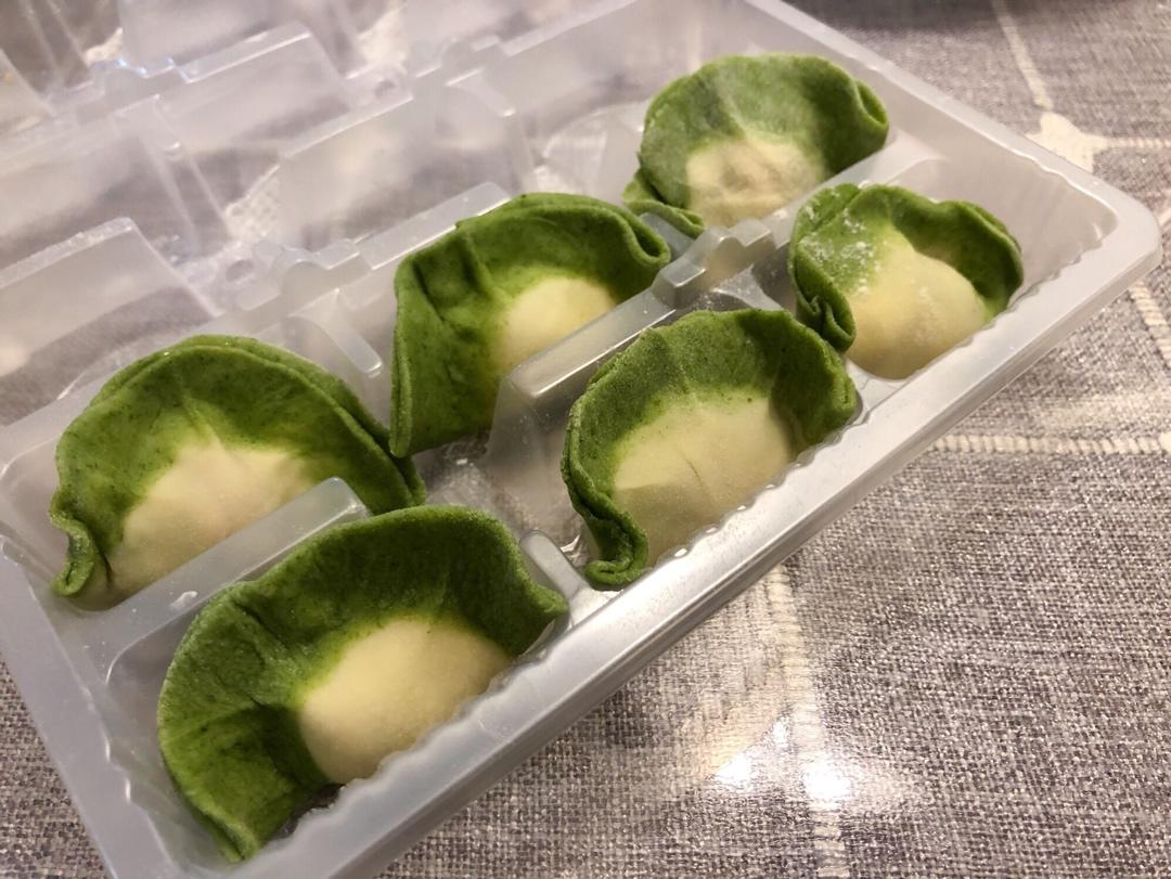 翡翠白菜饺