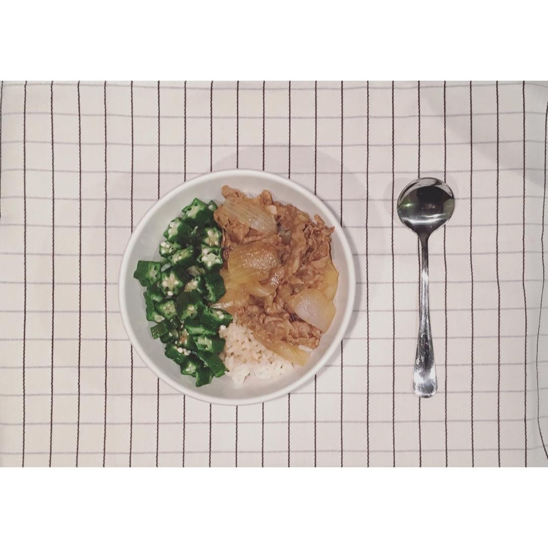 吉野家牛肉饭（牛丼）