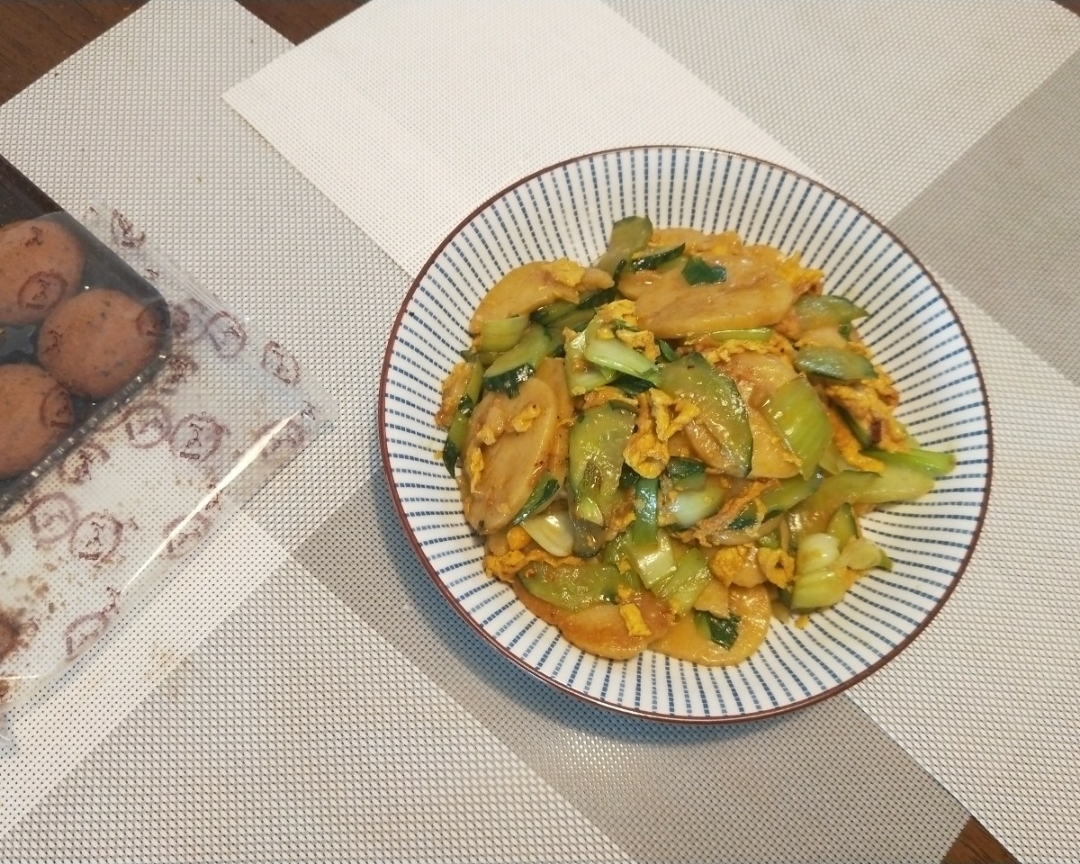 青菜炒黄连麻玆的做法