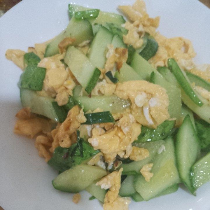 黄瓜炒鸡蛋 （青瓜炒鸡蛋）