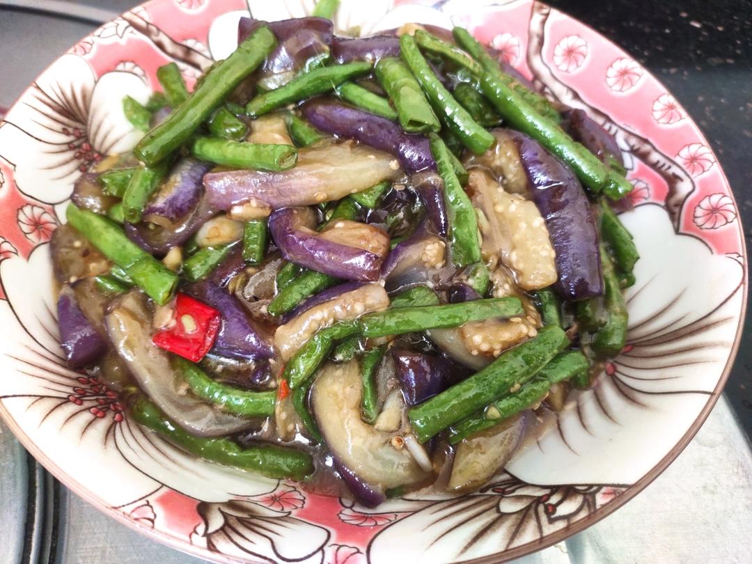 豆角烧茄子